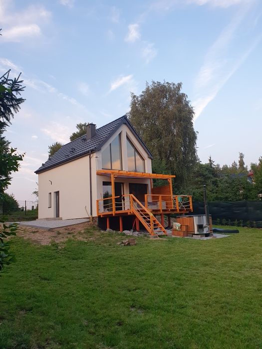 Domek nad Jeziorem Grabowo "Domek VIPA" z balia-jacuzzi.