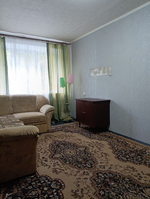 Продам 2-х кімнатну квартиру в місті Слобожанський
