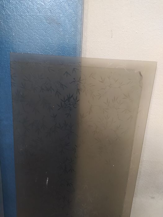 Продаю рифленое стекло