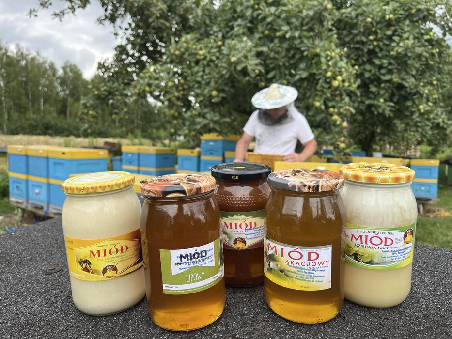 Miód z wlasnej pasieki - prosto z ula