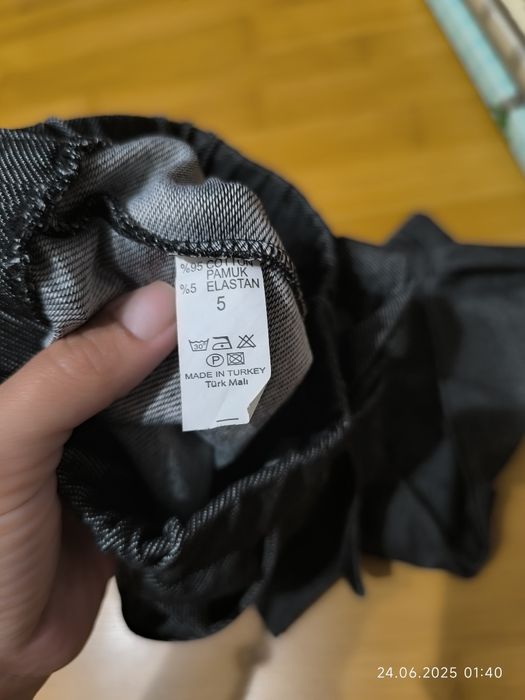 Брюки для дівчаток