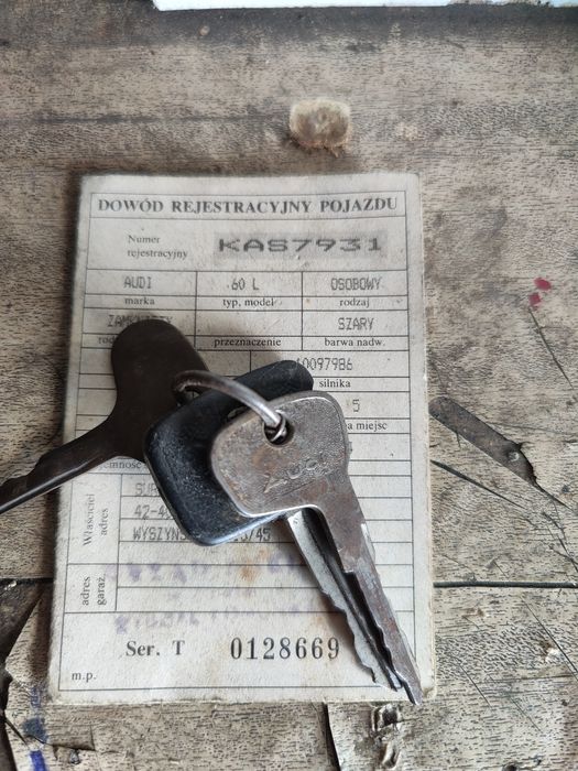 Kolekcjonerski dowód rejestracyjny Audi 60 l