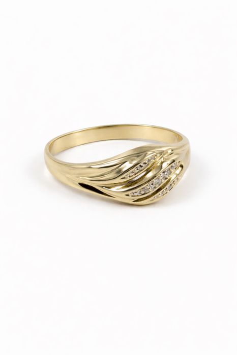 Złoty pierścionek rozmiar 16