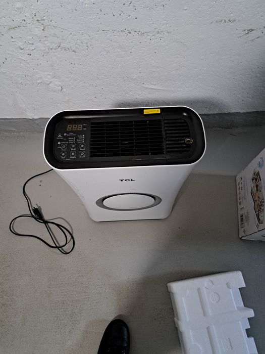 Oczyszczacz powietrza TCL TKJ400F