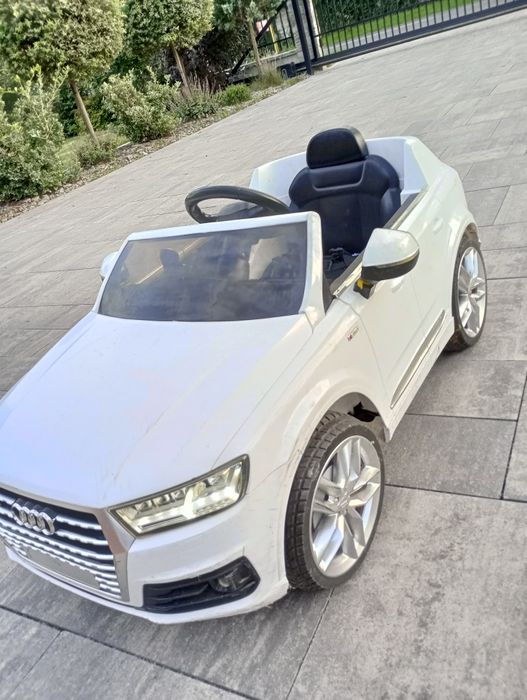 Audi Q7 Na akumulator