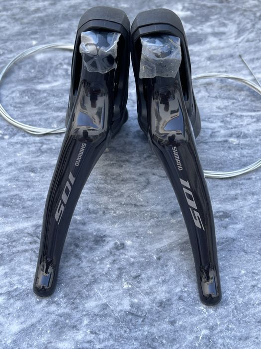 Par de manetes Shimano R7000 NOVAS