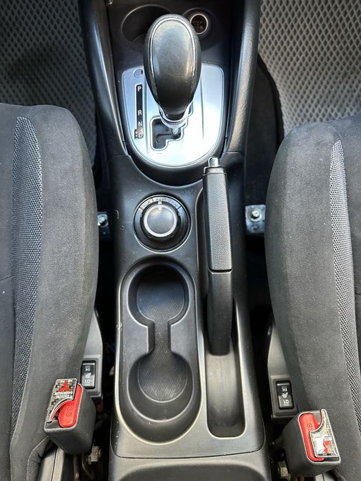 Mitsubishi Outlander XL 2008. Газ/Бензин 2.4