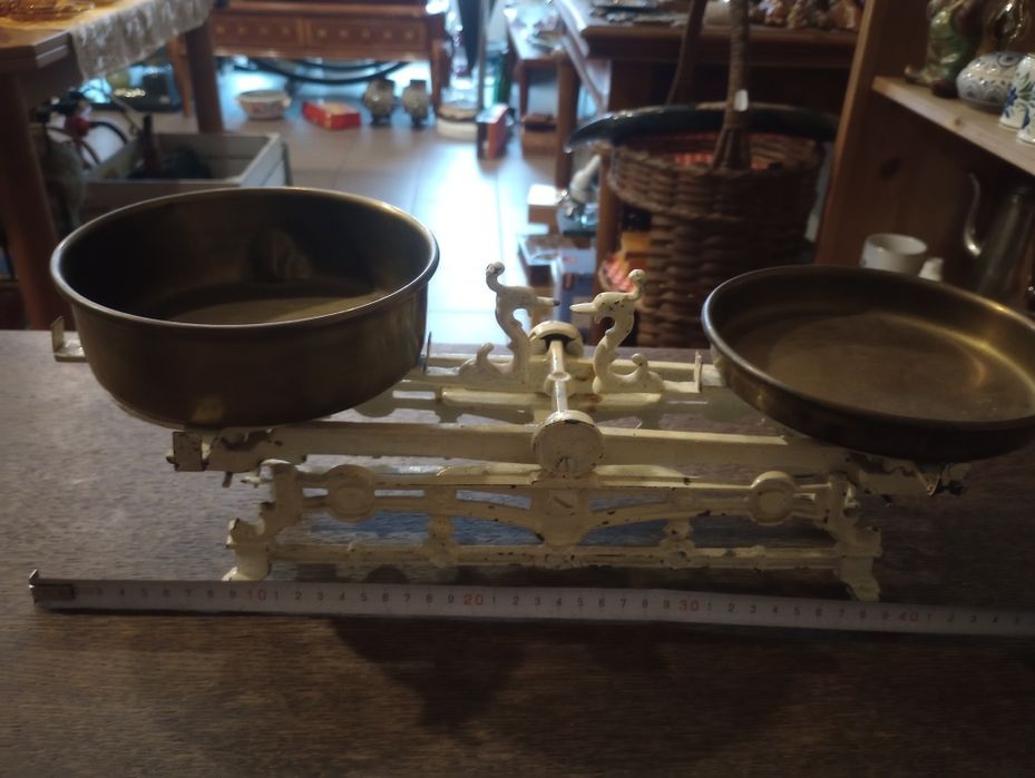 Piękna stara waga szalkowa Okazja