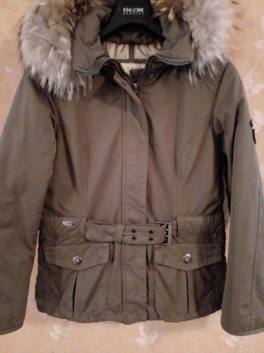 Продаю жіночу зимову куртку бренду "DUBIN "