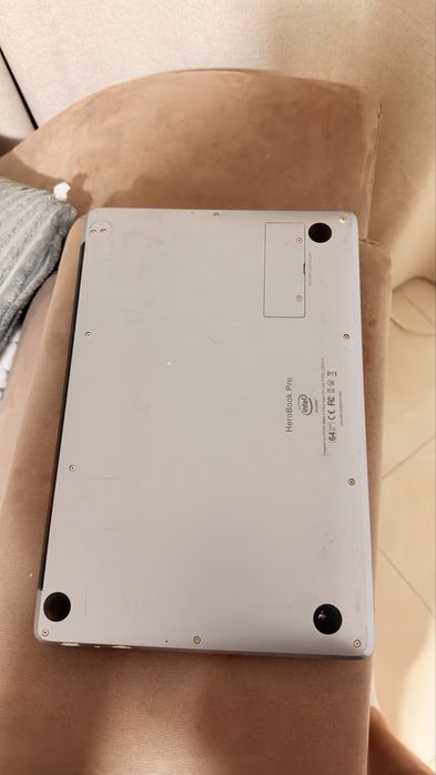 Portátil Chuwi Cpu intel 8gb Ram SSD Nvme 256gb
