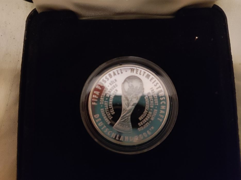 Сувенірна срібна медаль 10 г FIFA World Cup Germany 2006 офіційна