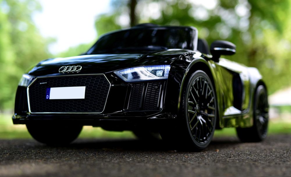 Samochód AUDI RS8 QUATTRO Auto Akumulator Motor Elektryczny RC DZIECI
