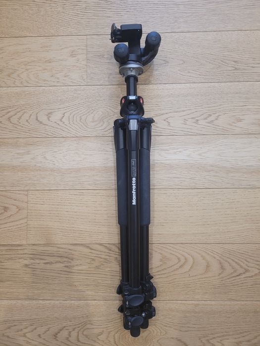 Штатив Manfrotto 190XPROB + голова manfrotto 460MG