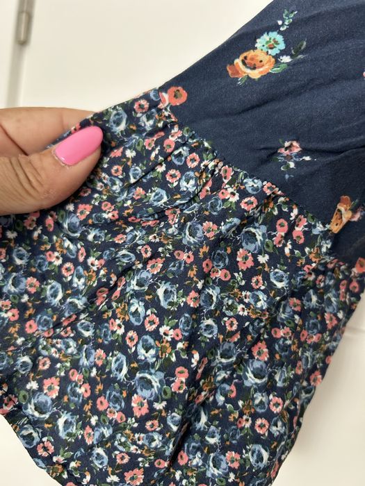 Vestido lindo sfera . Marca 40 mas veste 42