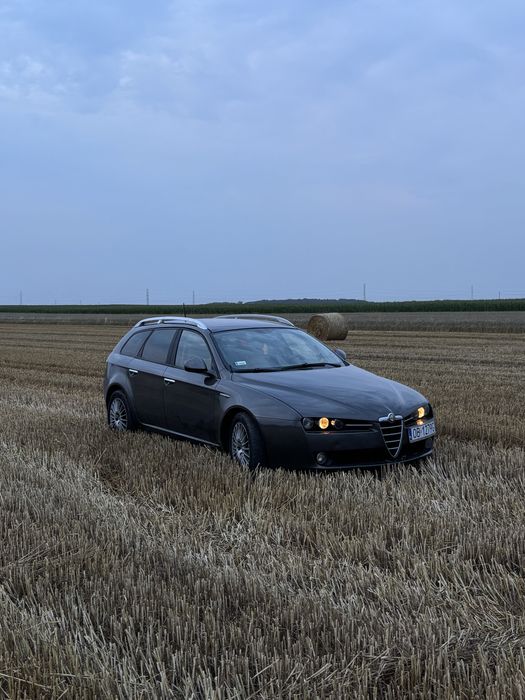 Alfa Romeo 159