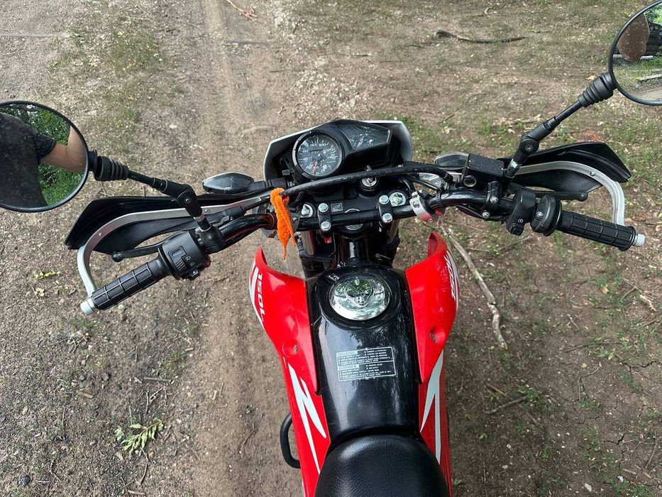 Мотоцикл Honda XR150L