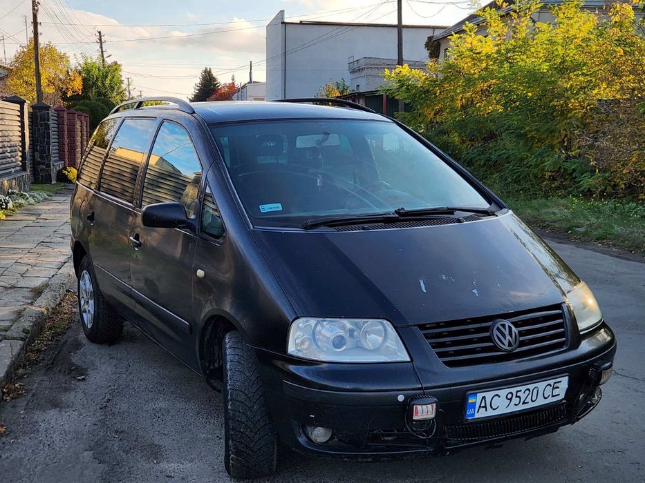 Volkswagen Sharan 2001 рік 1,9D 1980$