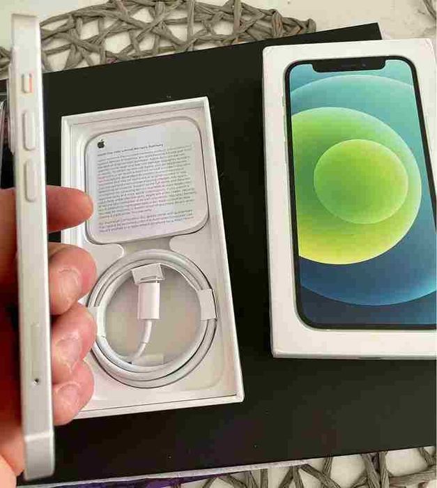 Telefon IPhone 12 mini