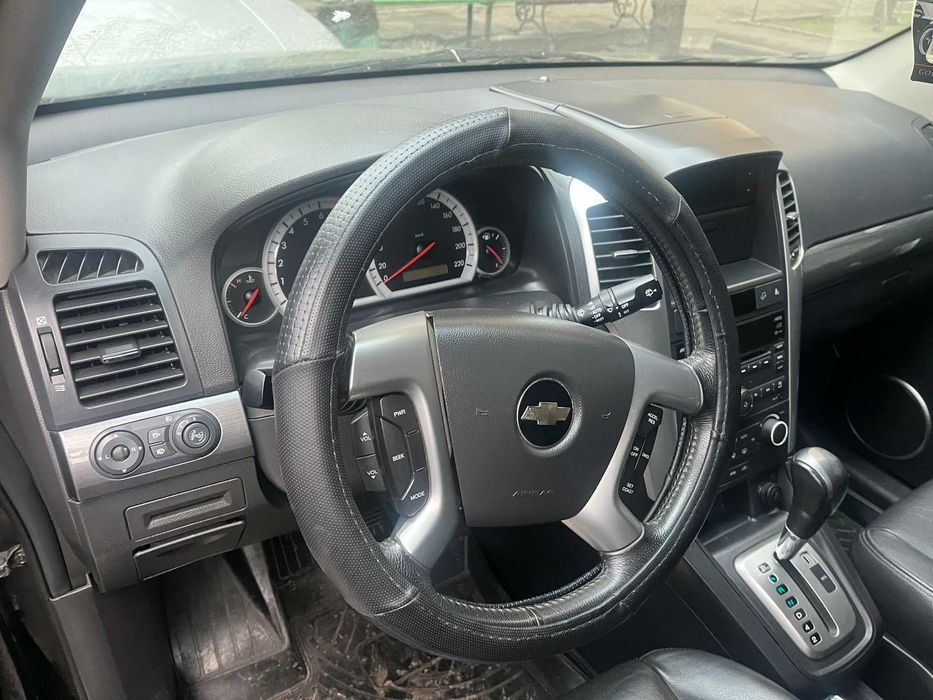 Продам chevrolet captiva