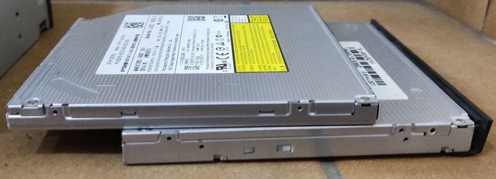 Оптический DVD-RW привод для ПК и ноутбуков