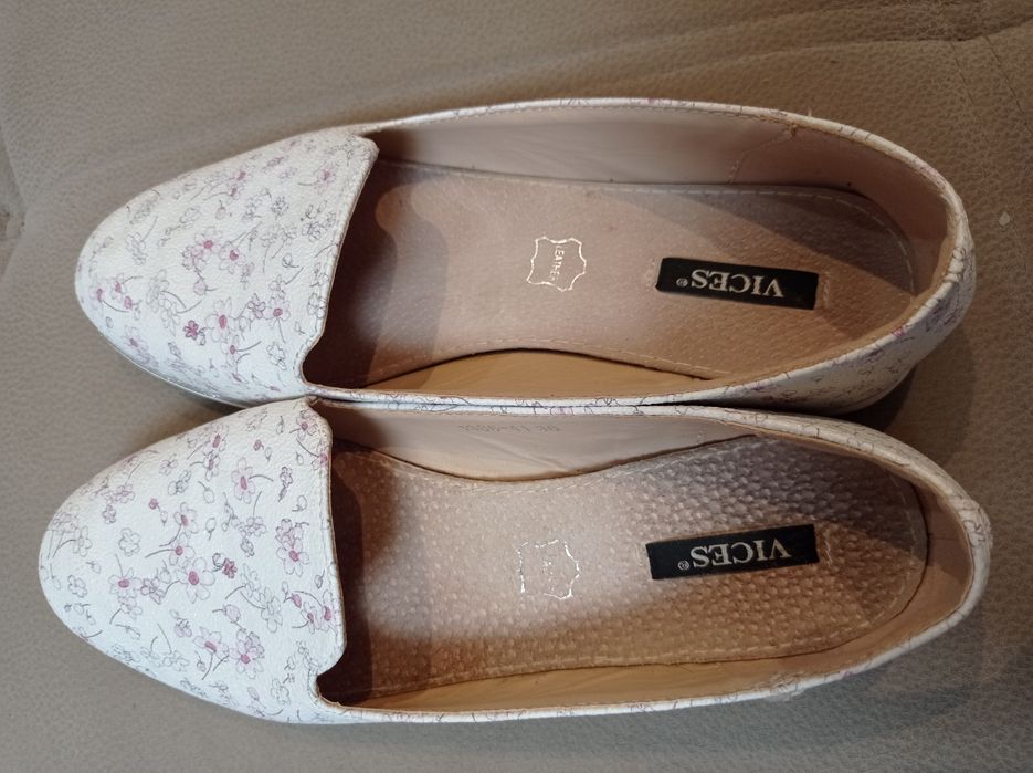 Buty wsuwane baleriny espadryle r.36