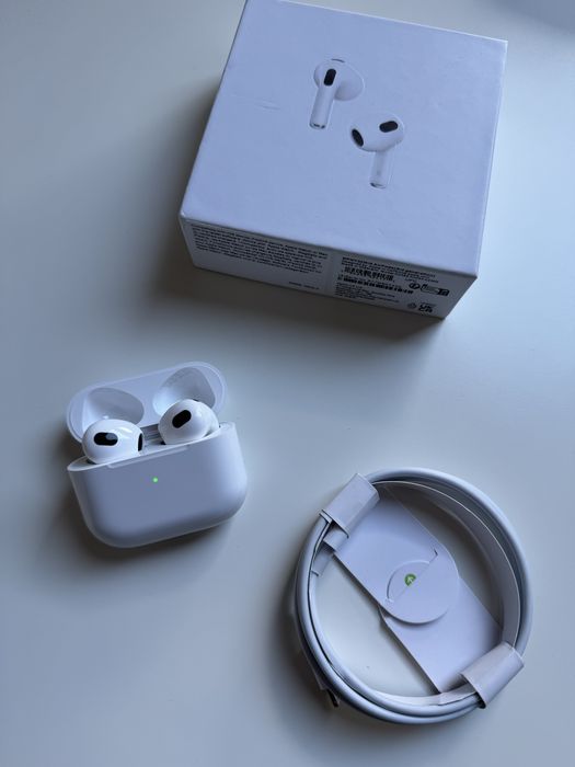 Słuchawki AirPods 3
