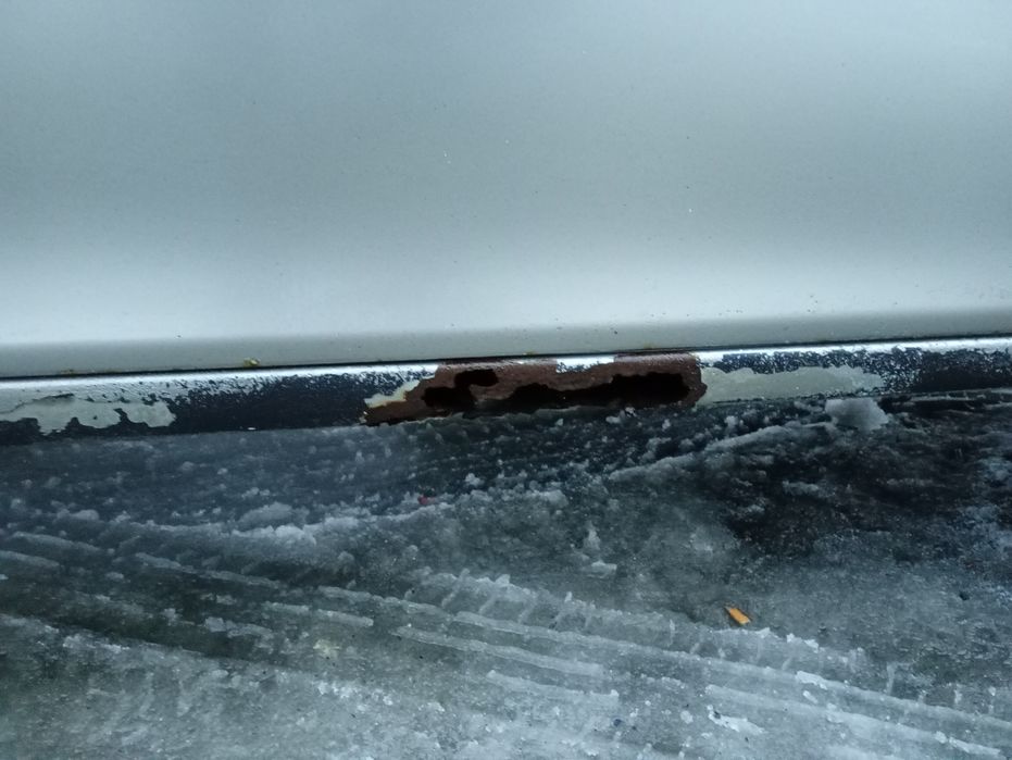 Продам надійне сімейне авто