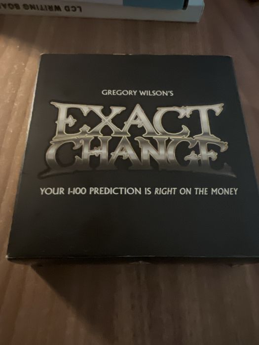 Exact Change by Gregory Wilson magia