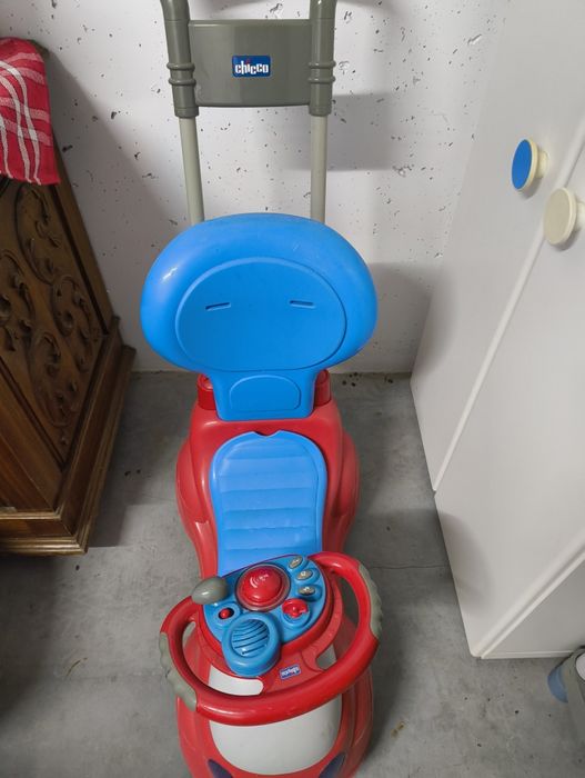 Carrinho de Brincar Chicco para Bebês e Crianças Pequenas - Conforto e