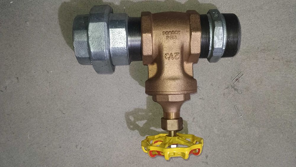 Zawór Grzybkowy Mosiężny 2,5 Cala- TOYO