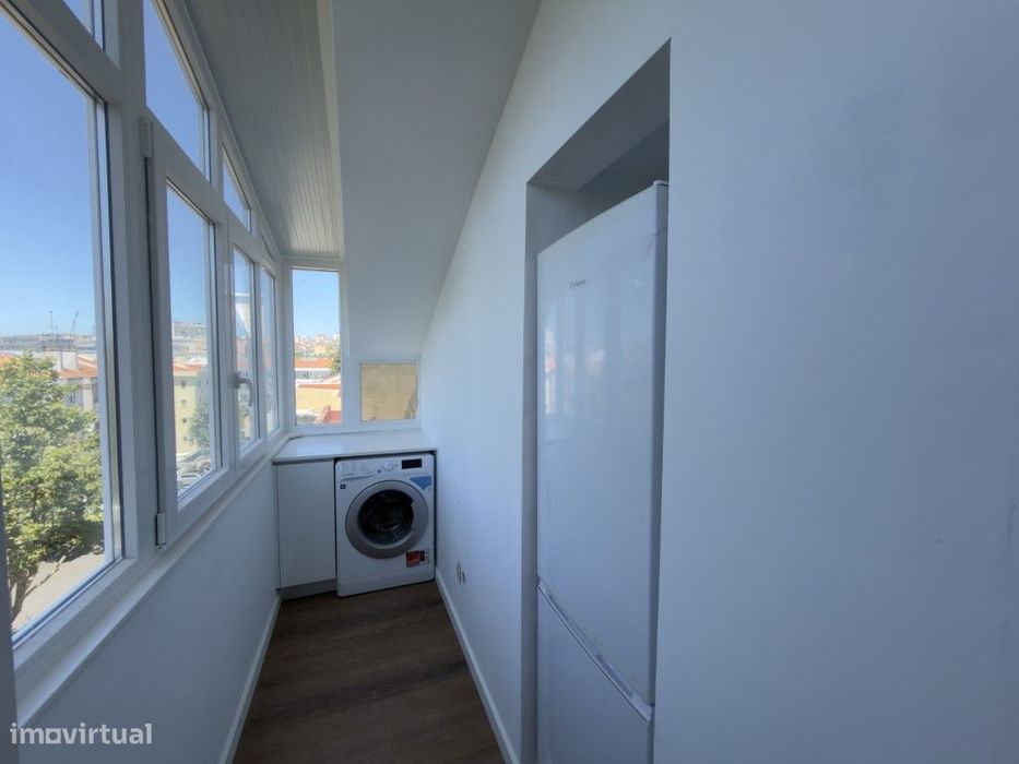 Apartamento T2, Reboleira, Amadora