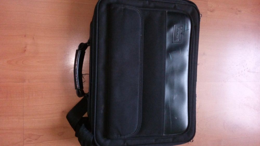 PC Portátil HP com mochíla