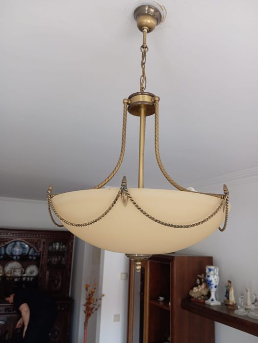 2 candeeiros de teto 10€ cada