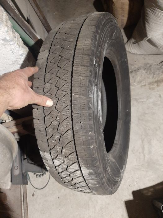 Колеса. Шины.Резина. 205/ 75/ R16C .235/65/16С