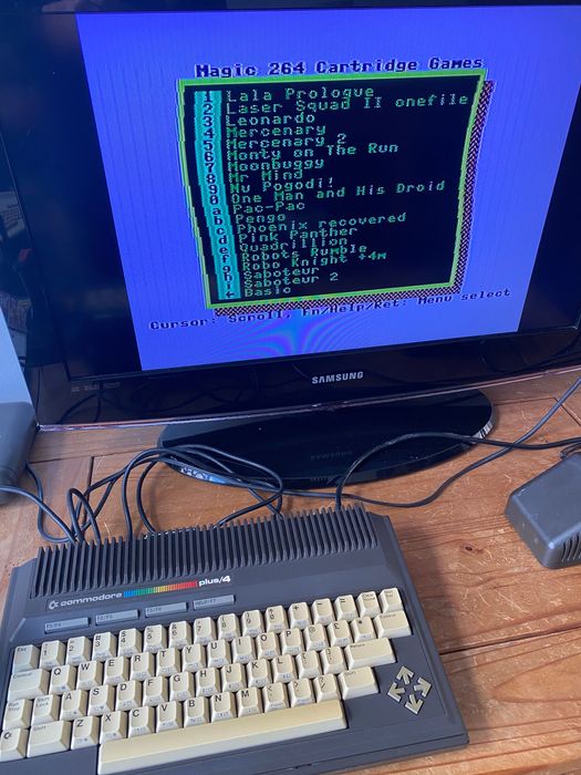 Commodore Plus4,w pudelku,komplet gotowy do gry