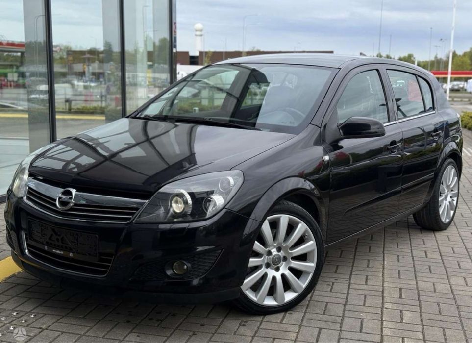 Opel Astra H розбірка двигун КПП бампер фари кузов ГУР Розборка Шрот
