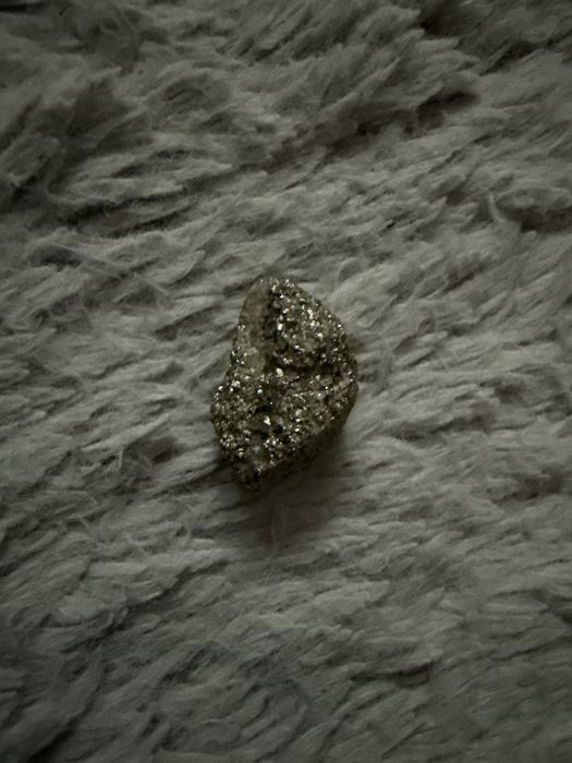 Kamień naturalny piryt