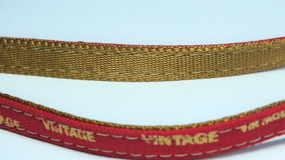 Smycz dla psa CAMON nylonowa 115cm x 1cm czerwona - NOWA