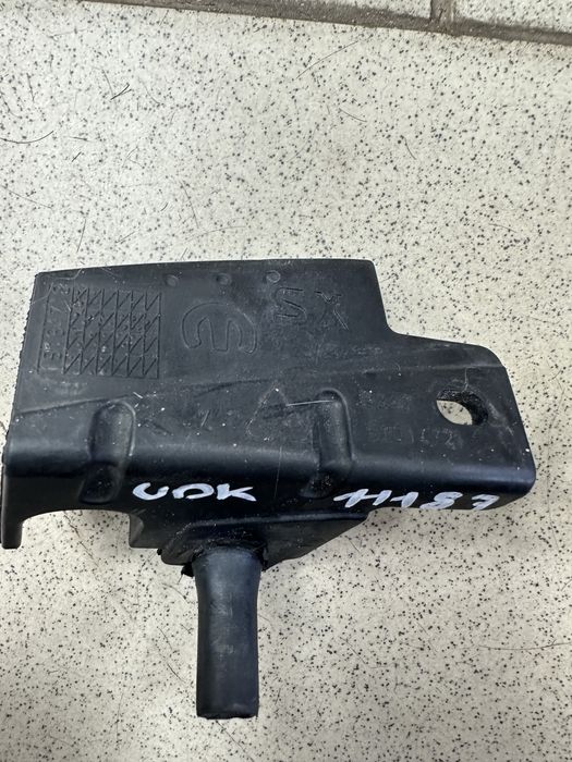 Упор , демпфер , резинка jeep renegade оригинал , Левая