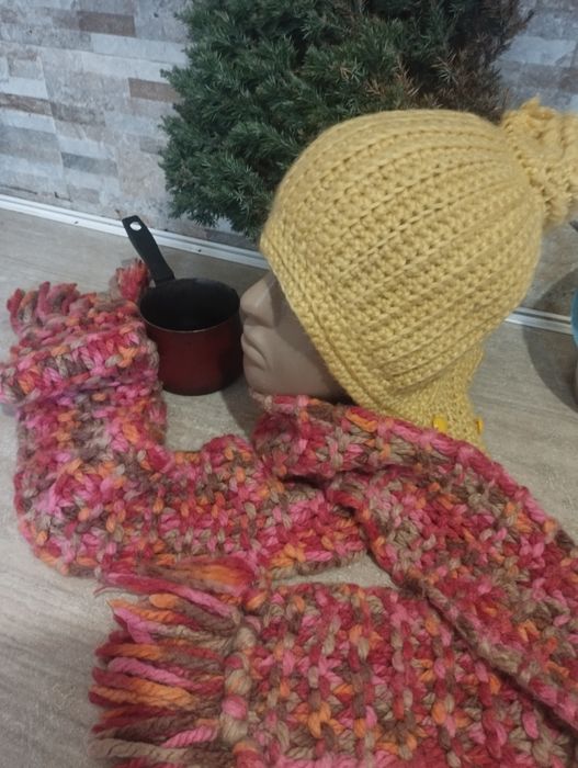 Handmade длинный узкий яркий шарф крупной вязки бахрома coachelа кэжуа