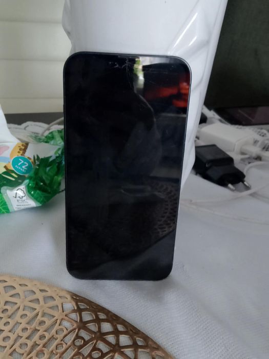 Sprzedam iphone 13
