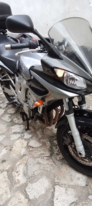 Moto Yamaha fazer estimada