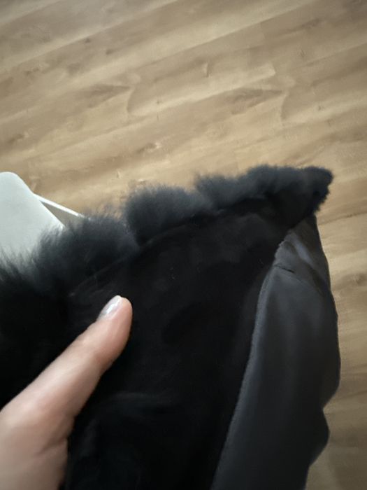 Bezrękawnik z futra naturalnego lis polarny