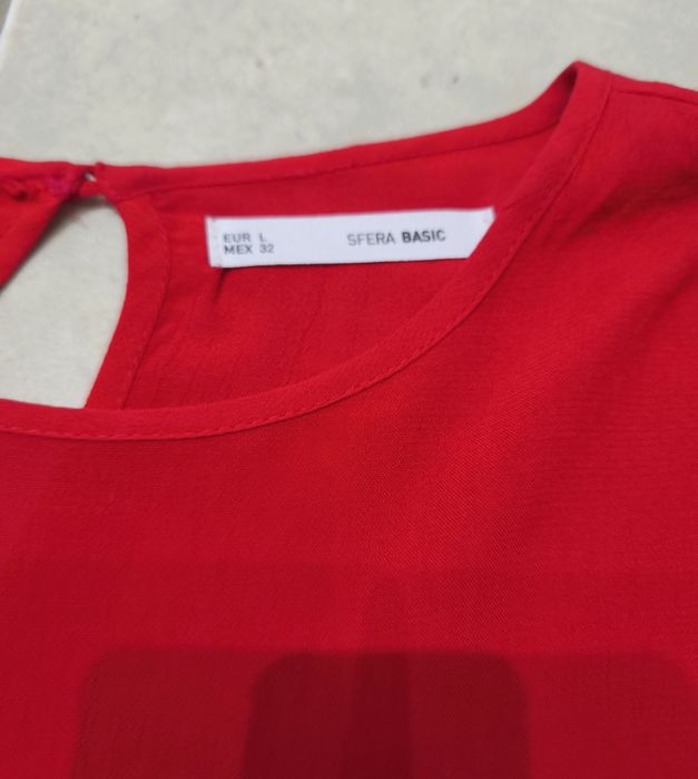 Blusa Vermelha da Sfera