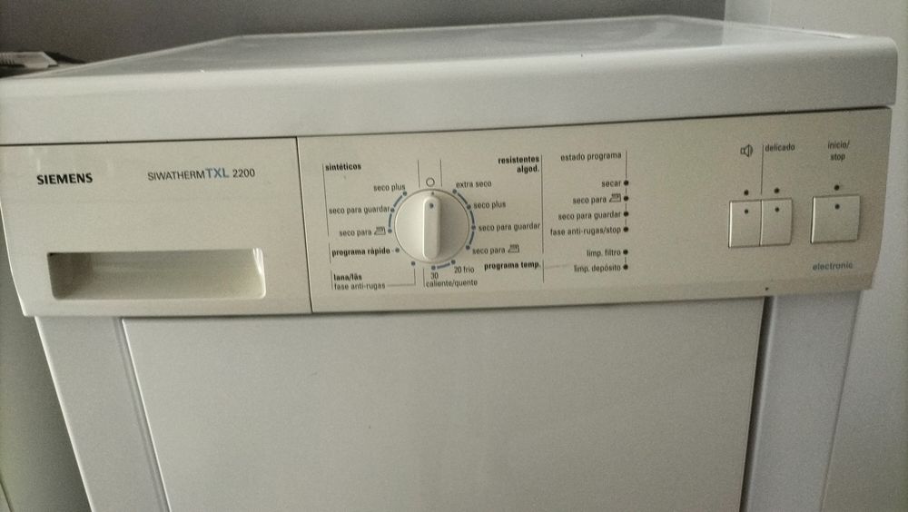 Máquina Secar Roupa Siemens