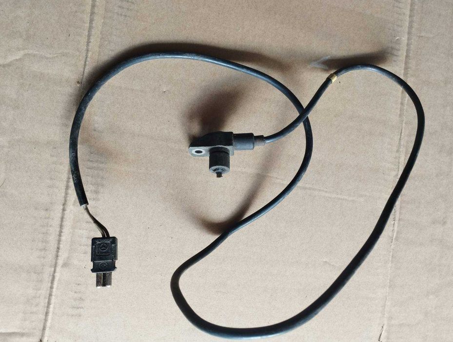 Датчик положення колінвалу Мерседес Віто