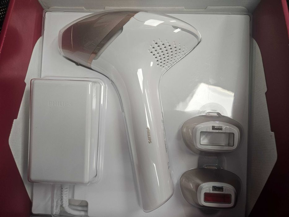 Depilator Philips Lumea IPL BRI955 / 00 komplet stan idealny komplet