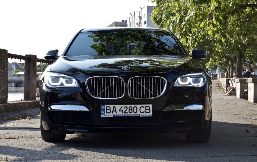 BMW 740 long M Sport Package 2015