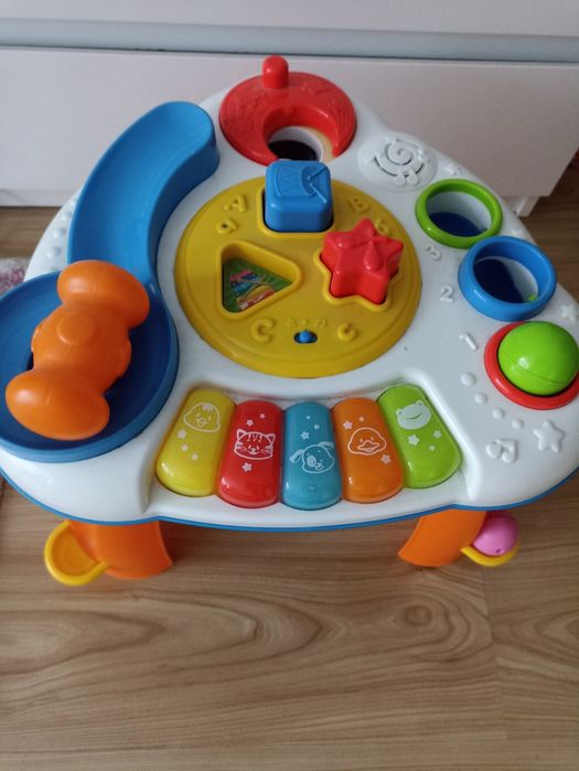 Stoliczek interaktywny edukacyjny z piłeczkami SMILY PLAY