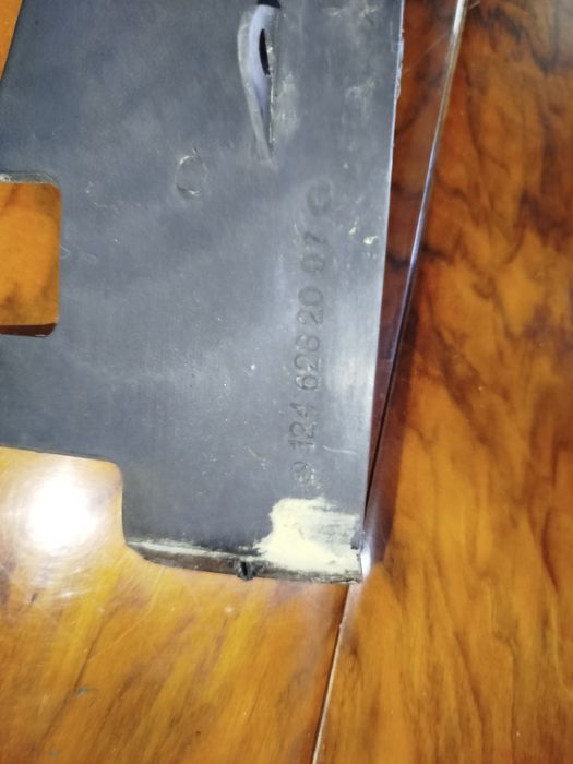 Mercedes w124 kierownica powietrza boczna